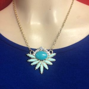 Women’s necklace